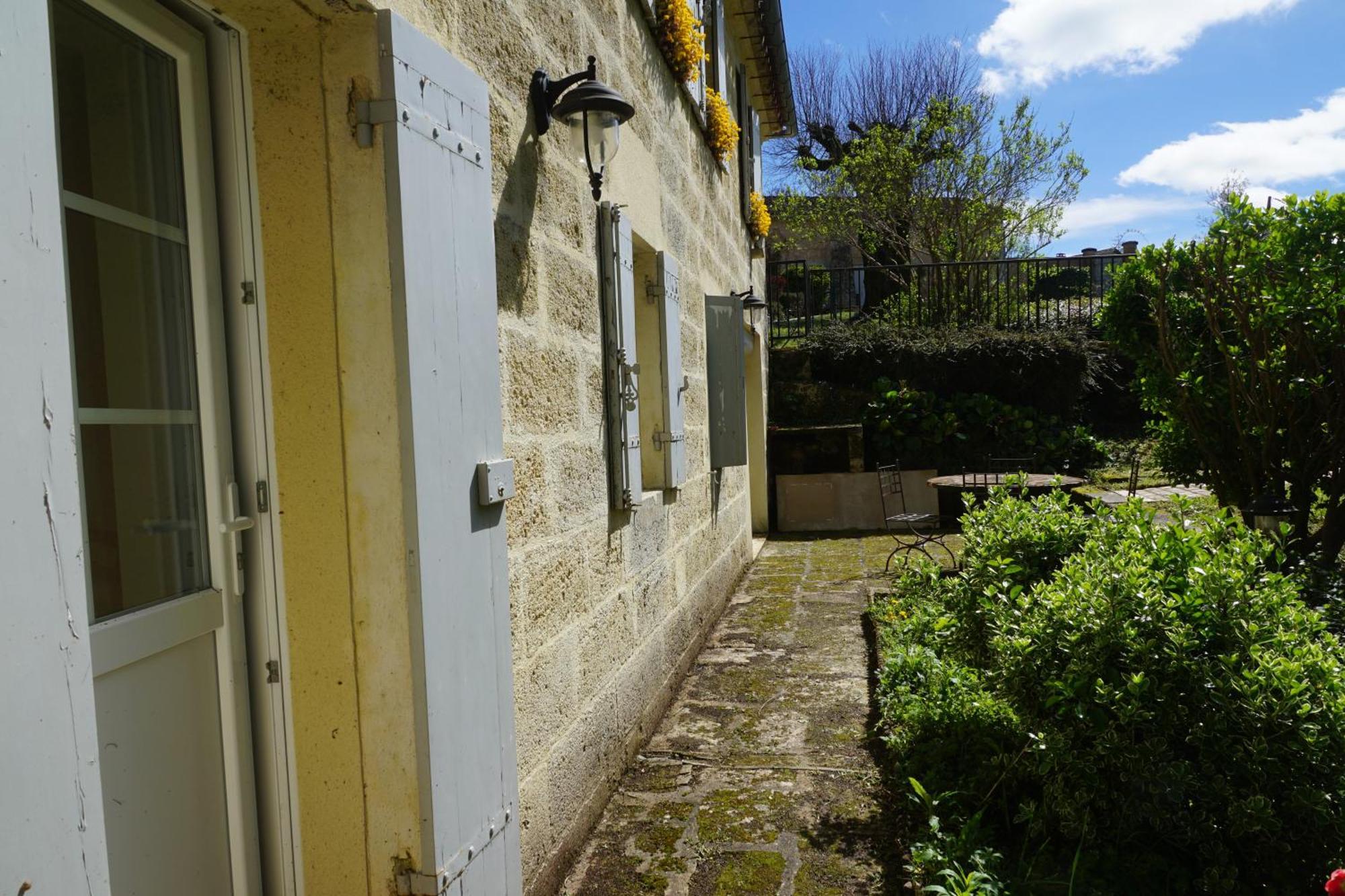 Moulin Notre Dame Hotel Saint-Genès-de-Castillon Eksteriør billede